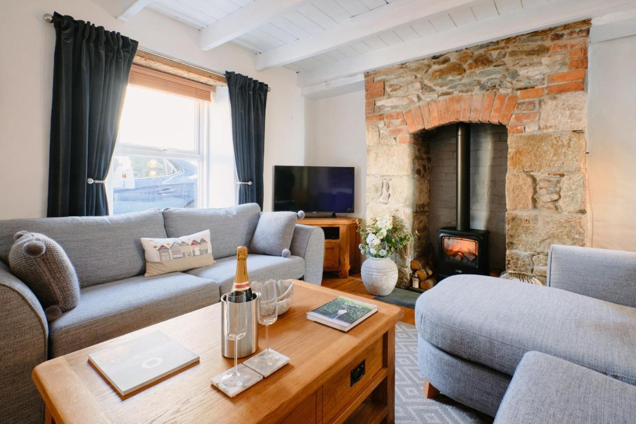 Finest Retreats - Scallop Cottage Porthleven Buitenkant foto