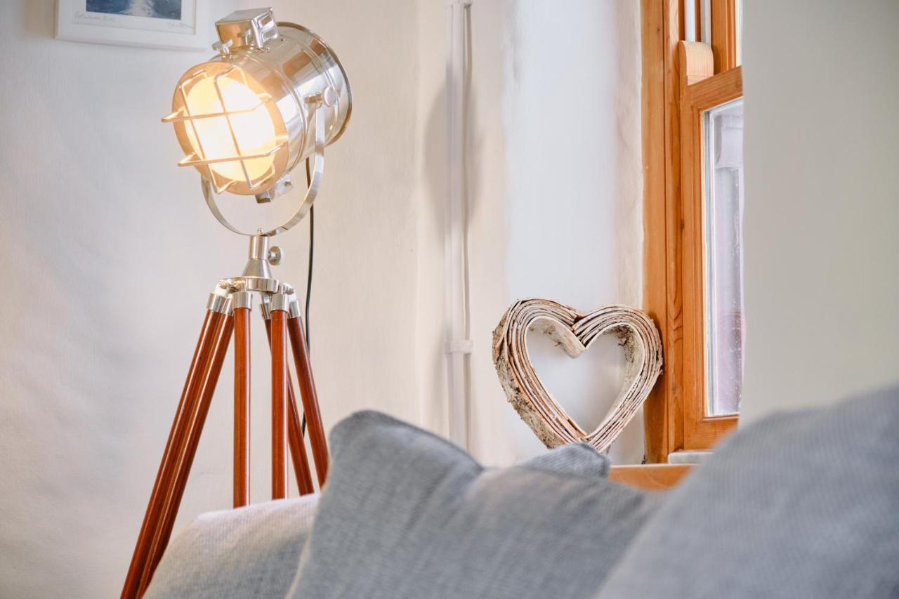 Finest Retreats - Scallop Cottage Porthleven Buitenkant foto