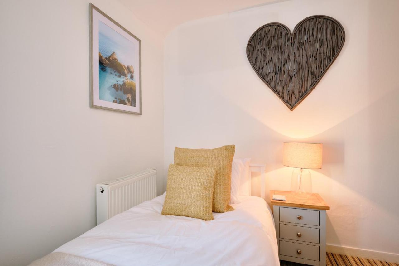 Finest Retreats - Scallop Cottage Porthleven Buitenkant foto